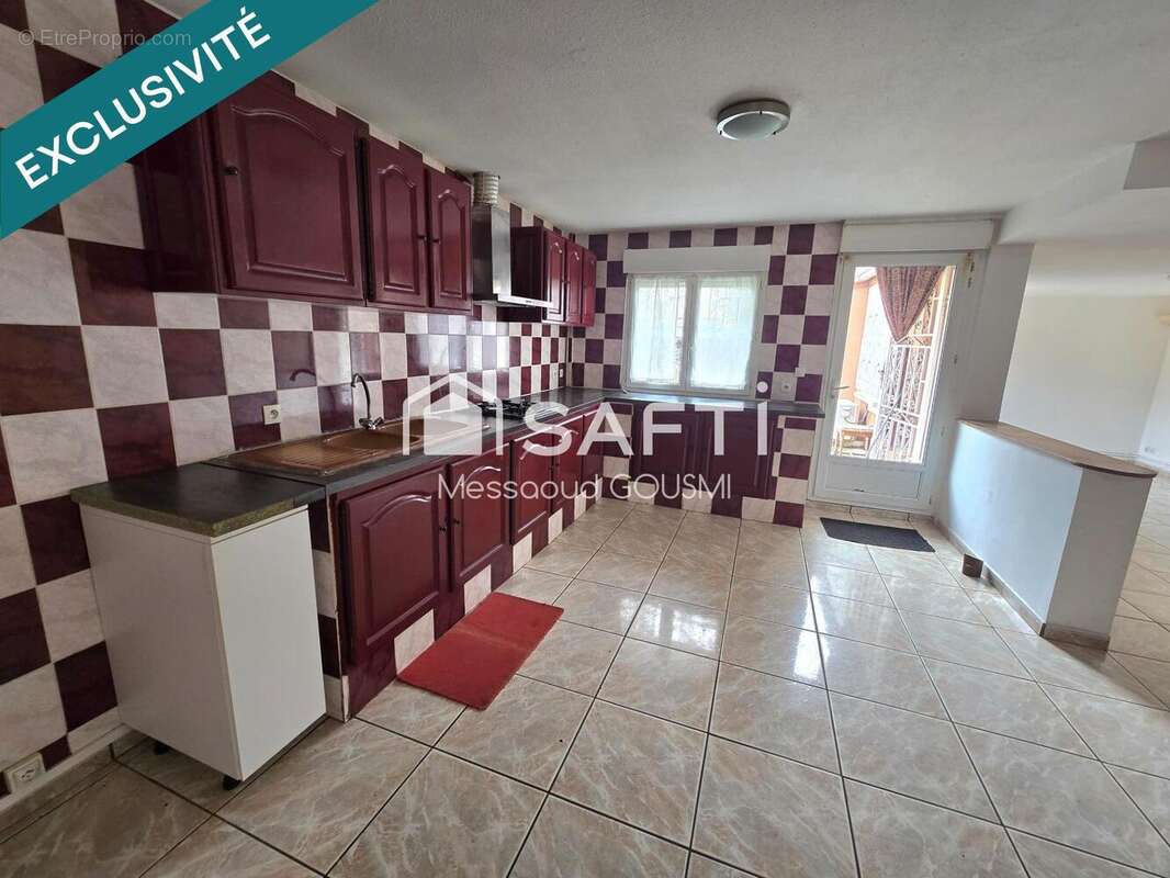 Photo 4 - Maison à VENISSIEUX