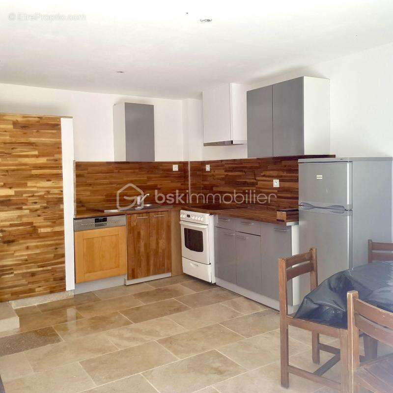 Appartement à LIMANS