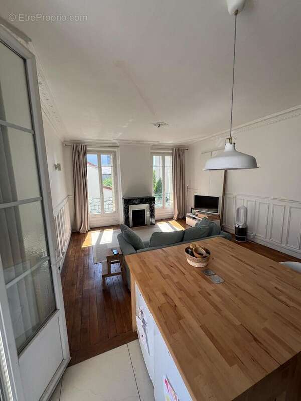 Appartement à BOIS-COLOMBES