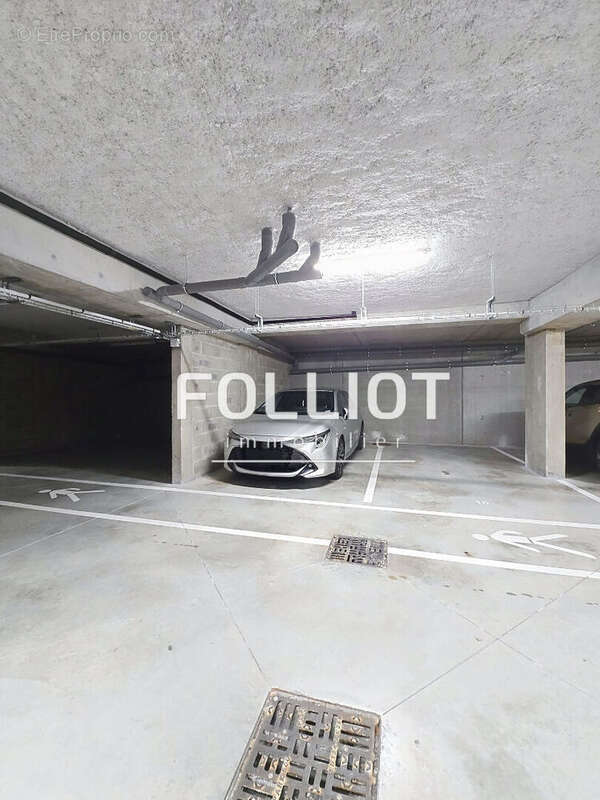 Appartement à DONVILLE-LES-BAINS