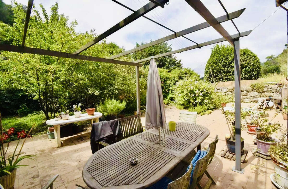 Maison à LA TRINITE