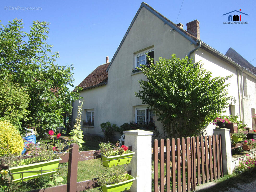 Maison à SAINT-MAURICE-SUR-HUISNE