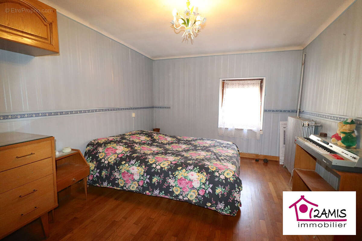 Maison Pulligny 4 pièce(s) 103 m2 - photo 8