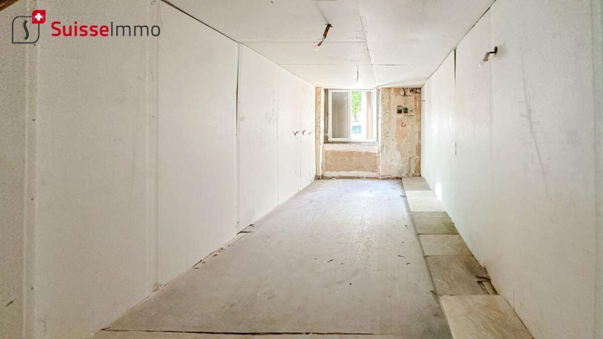 Maison à L'ISLE-SUR-LE-DOUBS