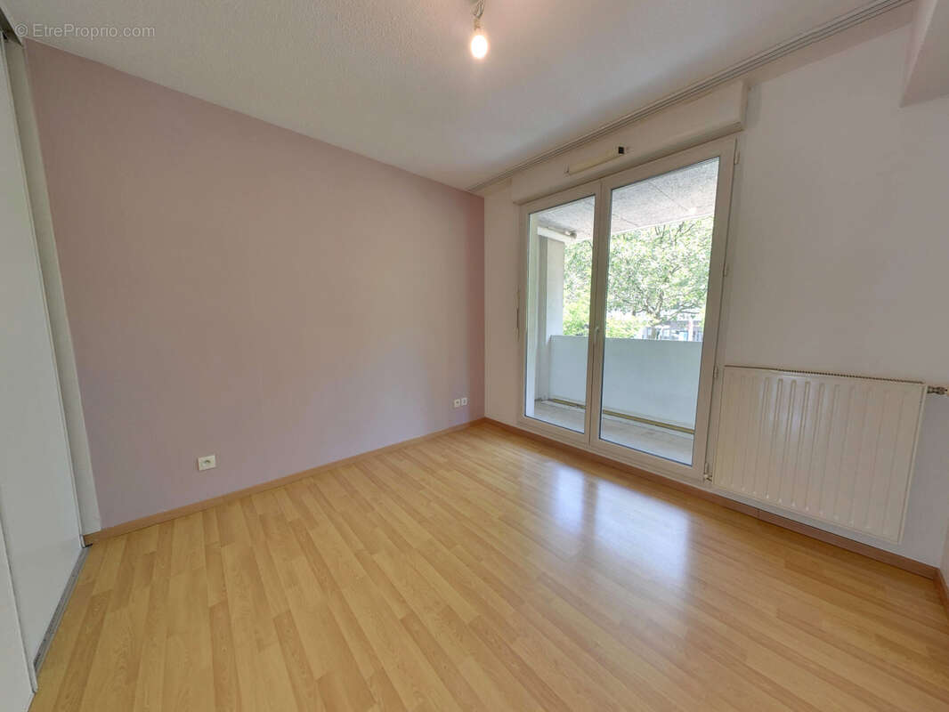 Appartement à ECHIROLLES