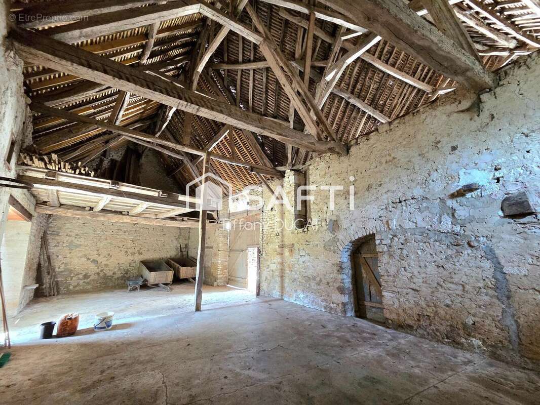 Maison 168 m² à Etourvy  - photo 7
