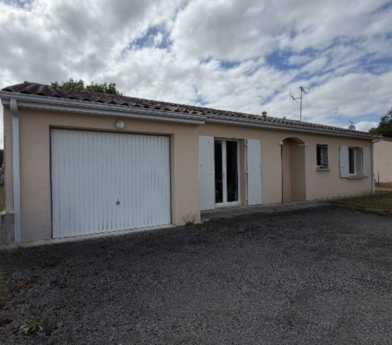 Maison à BRIE