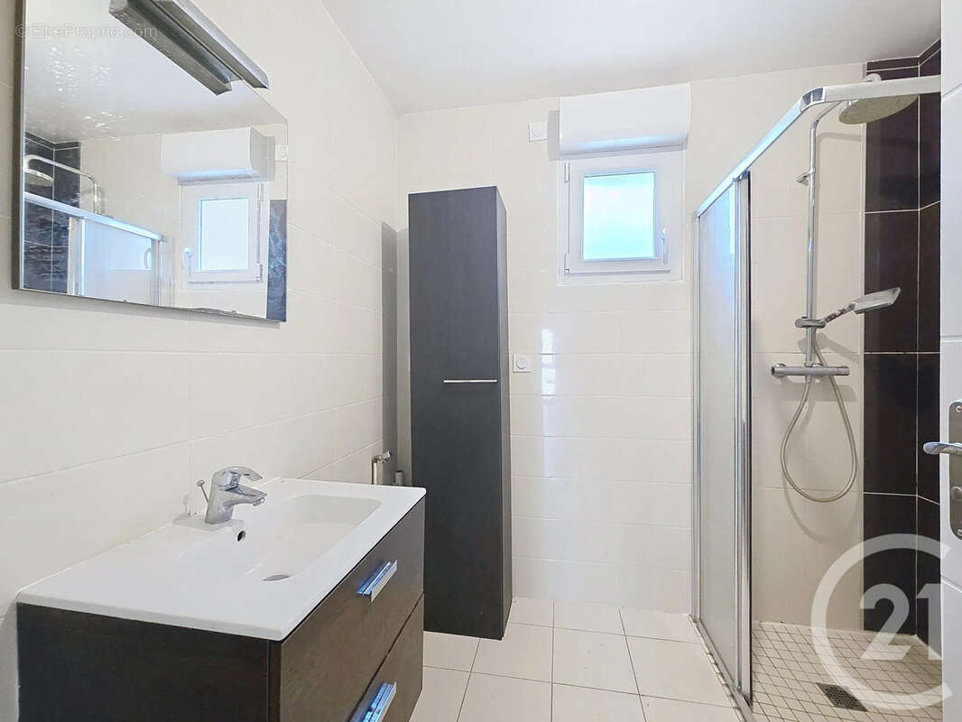 Appartement 73 m² à Troyes  - photo 8