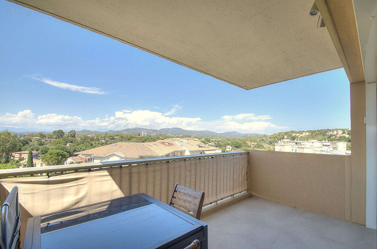 Appartement à SAINT-RAPHAEL