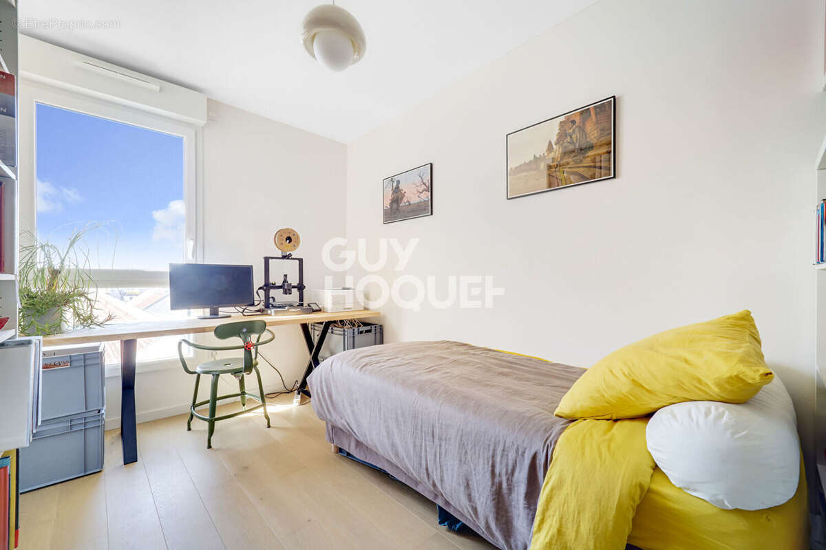 Appartement à MONTROUGE