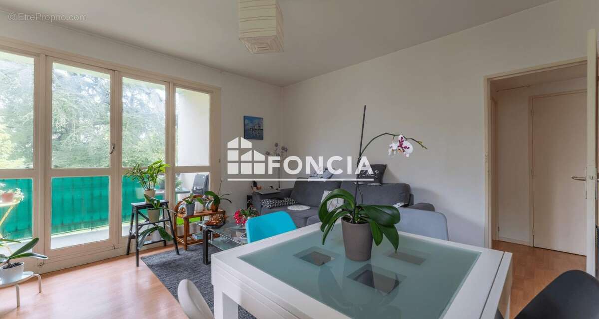 Appartement à LE BOUSCAT