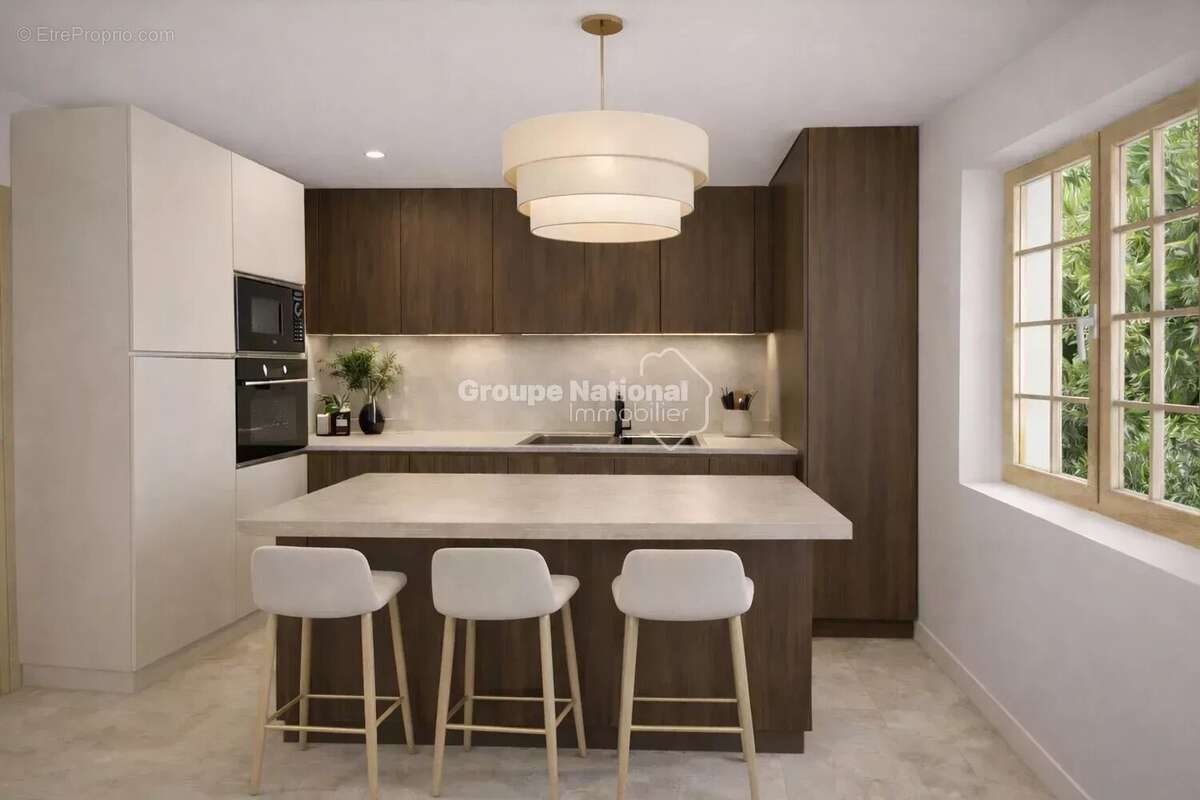 Appartement à PERNES-LES-FONTAINES