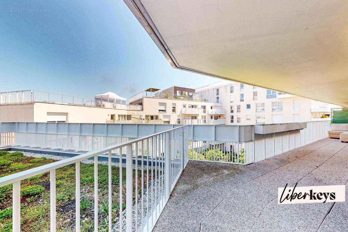 Appartement à GENNEVILLIERS