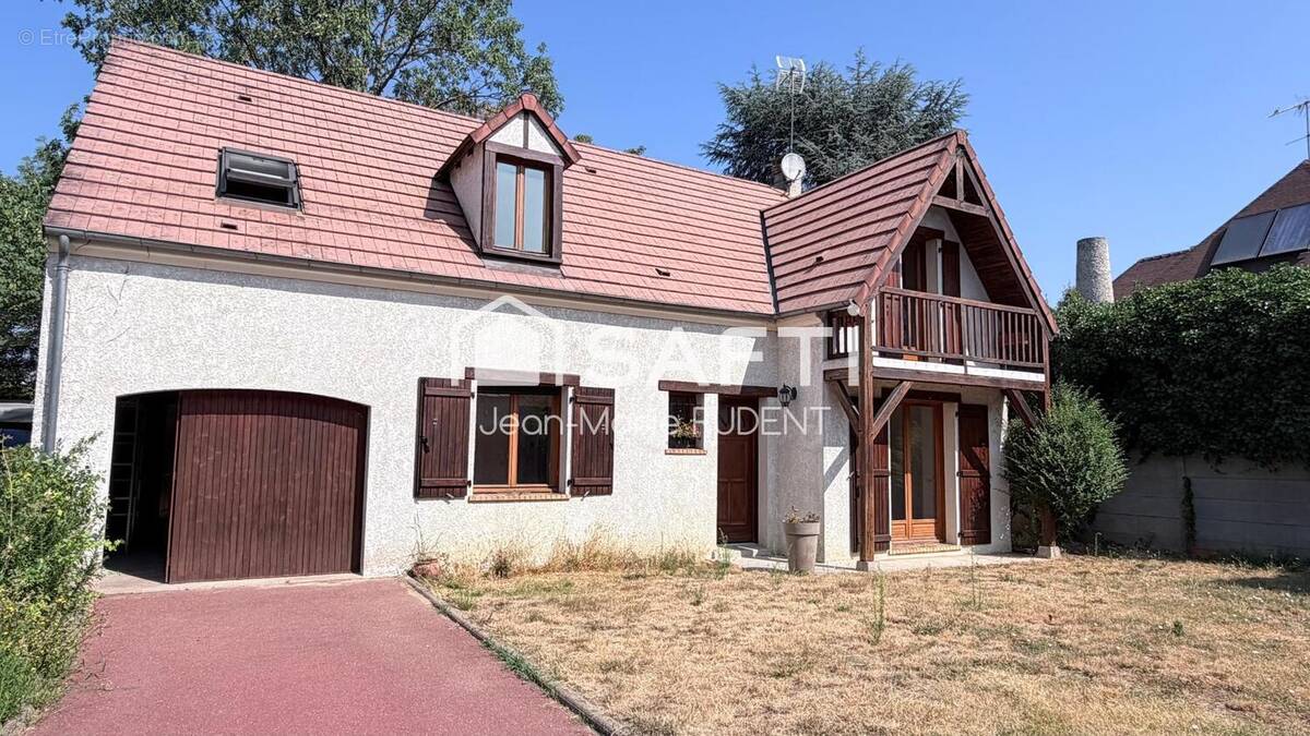 Photo 1 - Maison à VIRY-CHATILLON