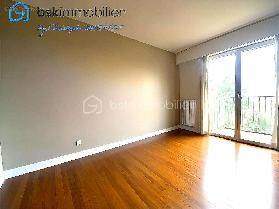 Appartement familial 4 pièces à Versailles - photo 4