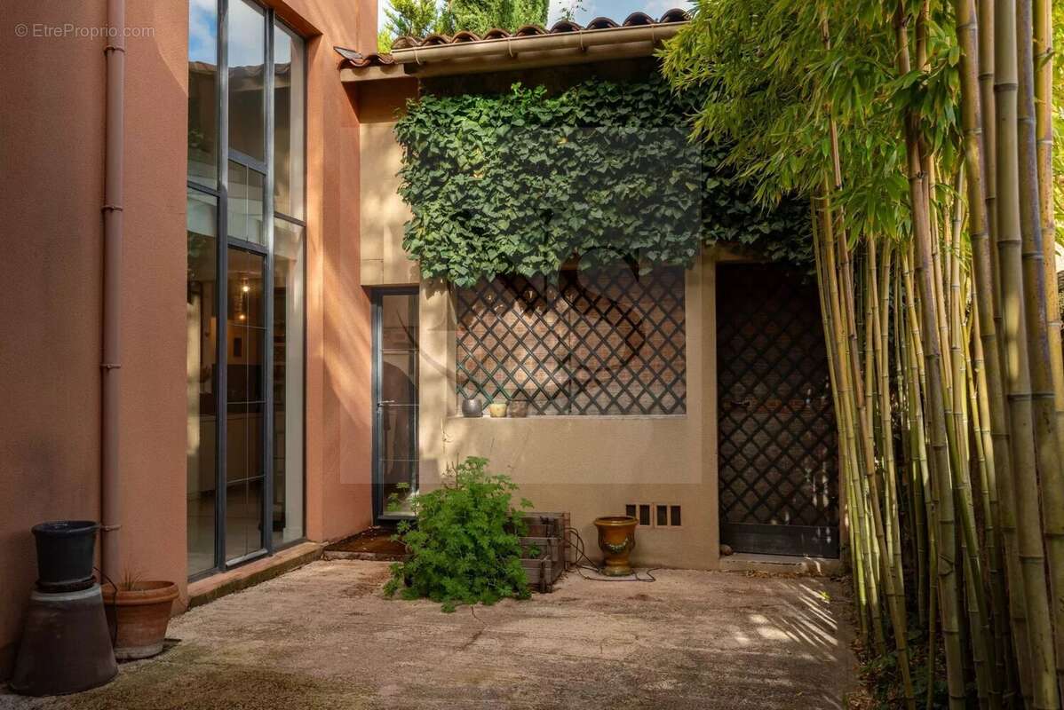 Maison à AIX-EN-PROVENCE