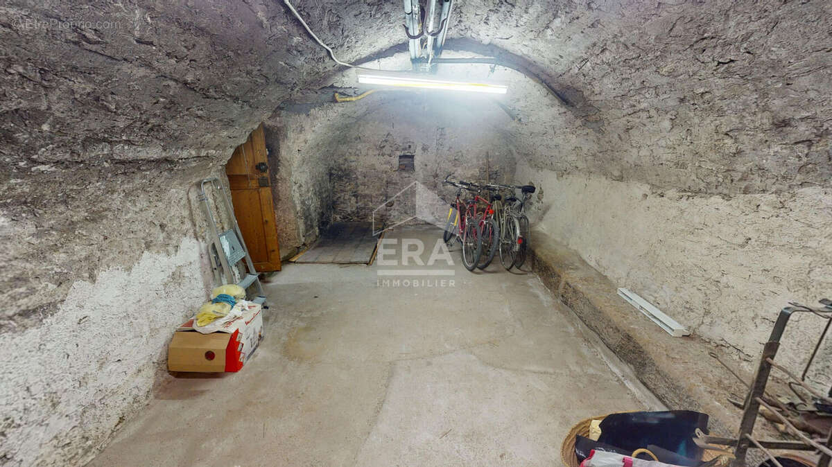 Maison à SAULT-BRENAZ