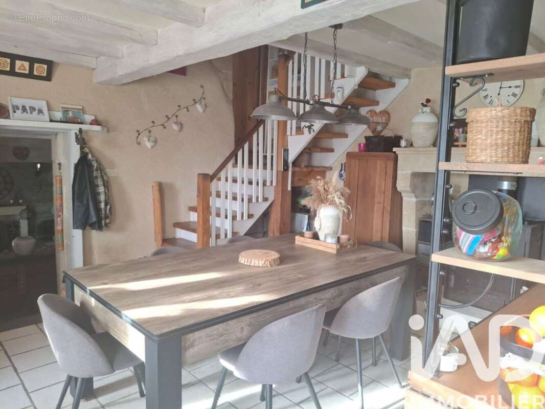 Photo 8 - Maison à MERVENT