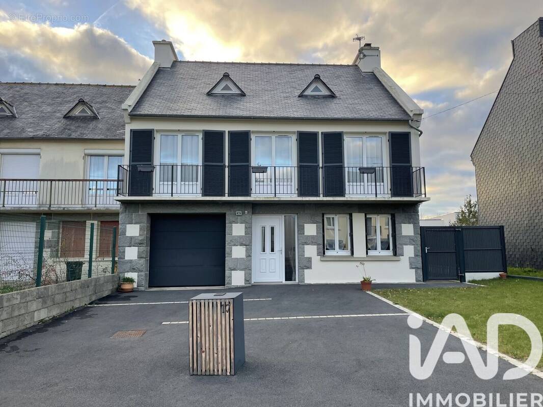 Photo 1 - Maison à PLOUFRAGAN