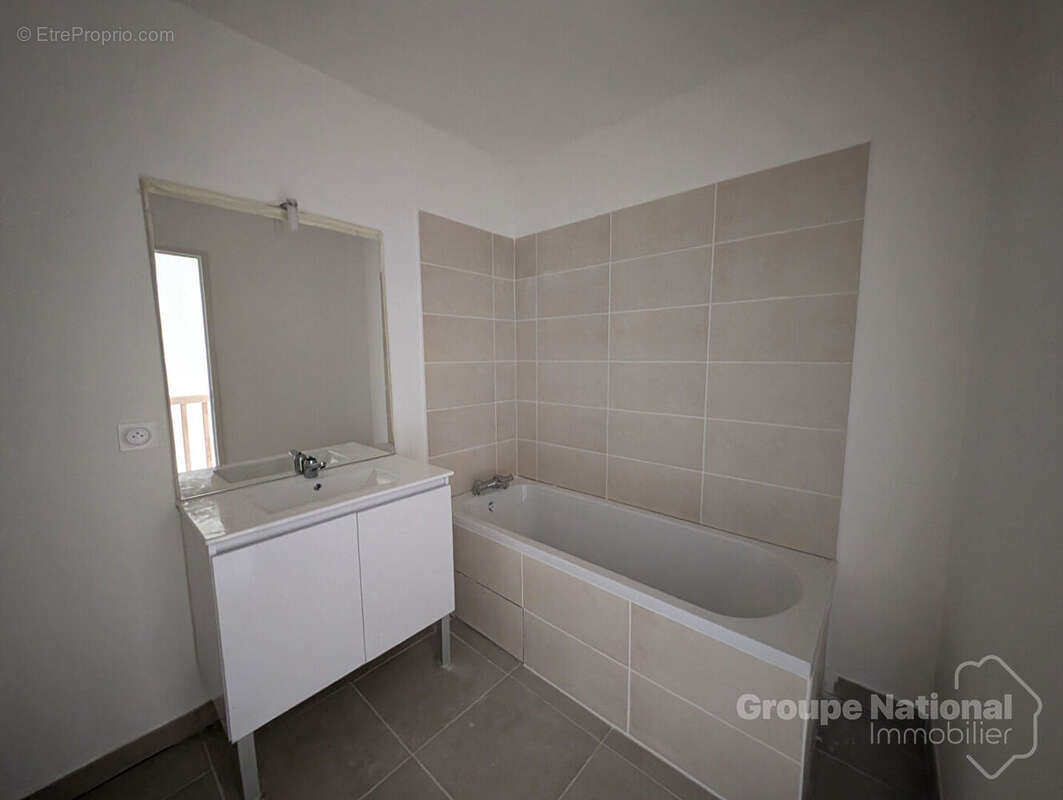 Maison contemporaine à vendre à Fos sur Mer - 3 chambres - Jardin - Parking - photo 4