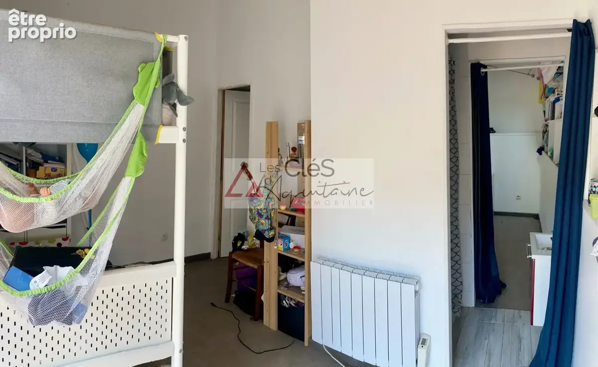 Authentique maison en pierre de plain-pied   112 m2   4 chambres   Terrain de 1 105 m2 - photo 9