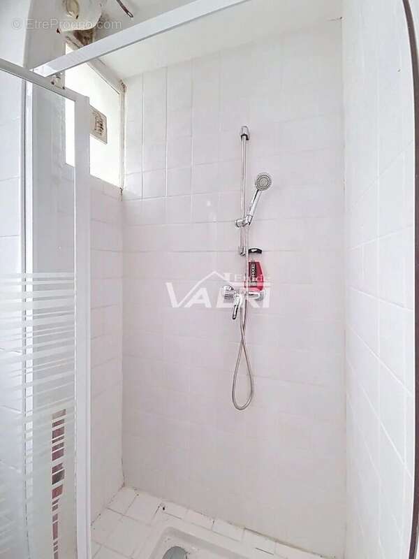 Appartement à PARIS-19E