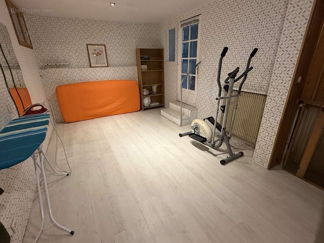 Maison à CHAMPIGNY-SUR-MARNE