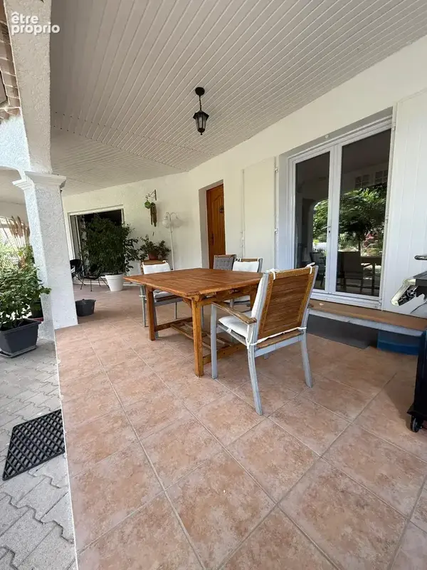 Pouzolles   villa avec piscine, studio indépendant et hangar de 140 m2 sur un terrain de 1 502 m2 - photo 14