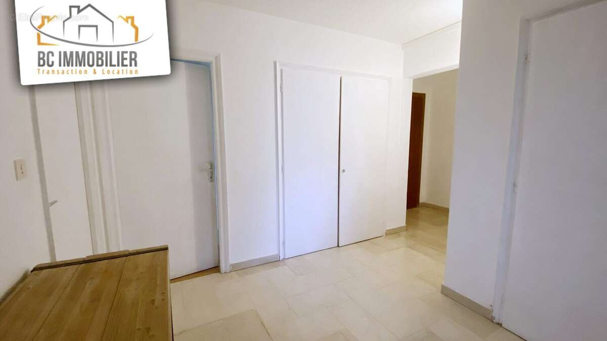 Appartement à FERNEY-VOLTAIRE