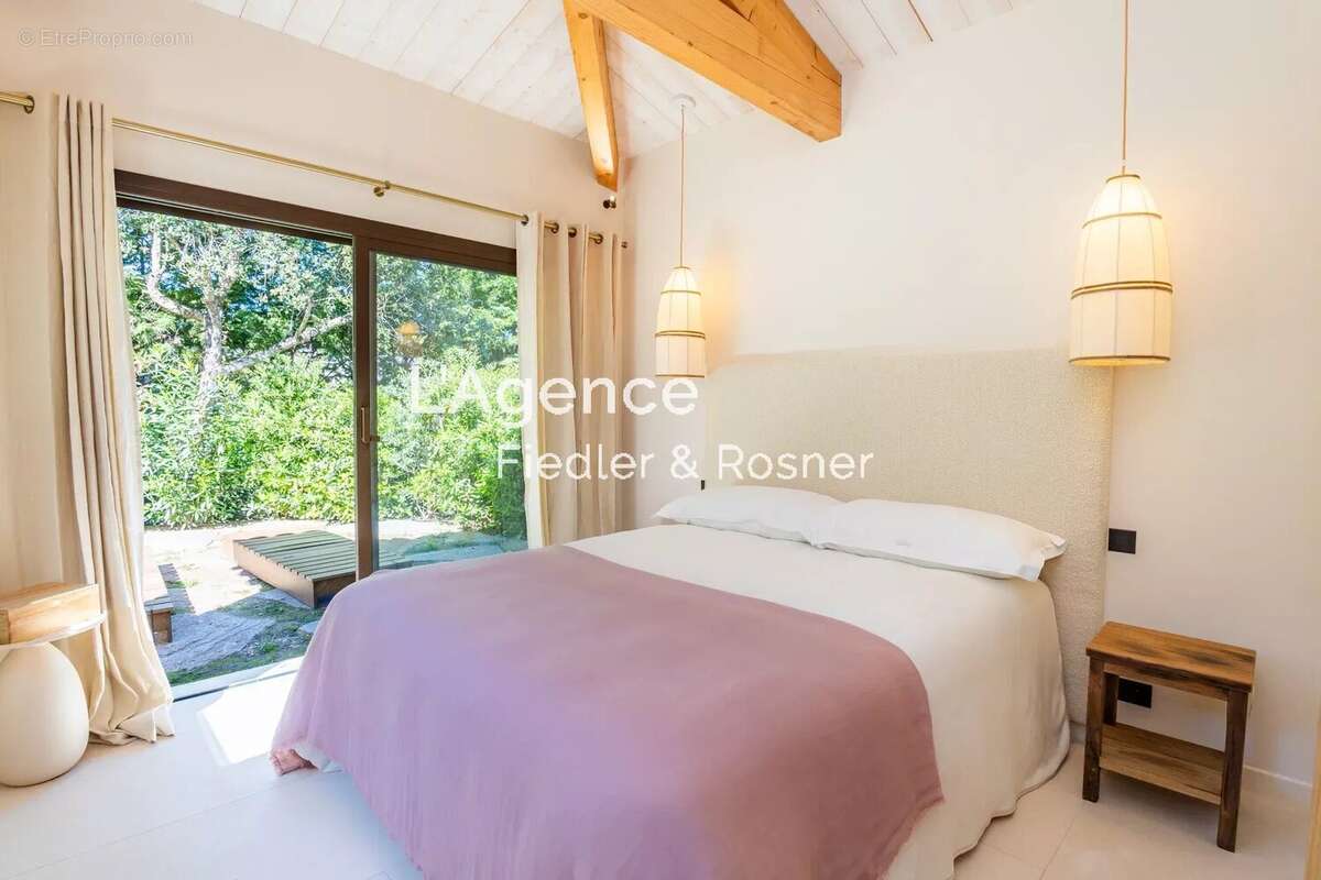 Maison à RAMATUELLE