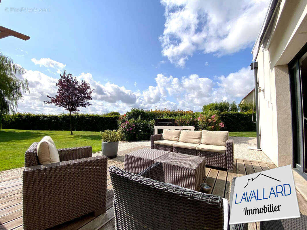 Maison à MONTIGNY-LES-JONGLEURS