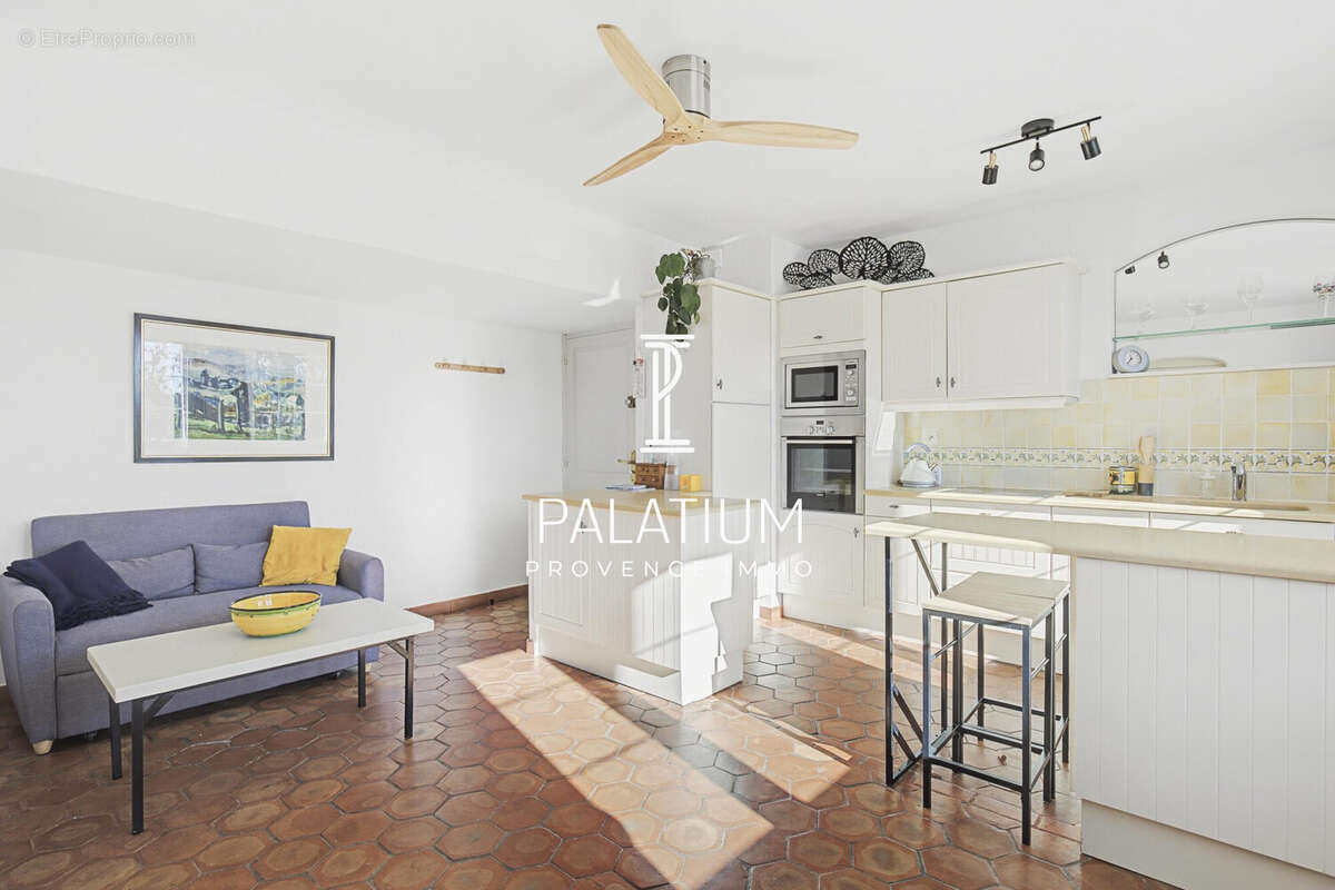 Appartement à GRIMAUD