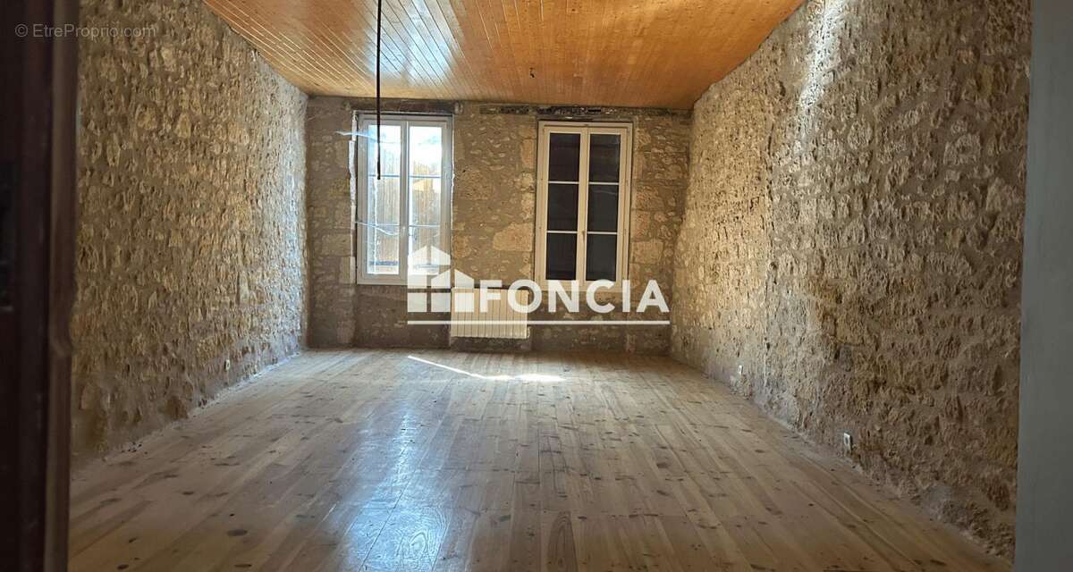 Maison à LAPLUME