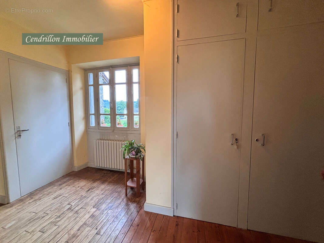 Maison à SAINT-PRIEST-PALUS