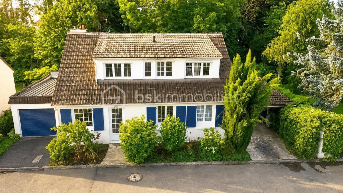 Maison à PONTAULT-COMBAULT