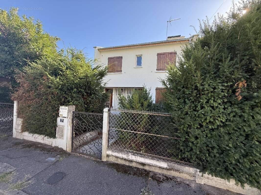 Maison à CHAMPIGNY-SUR-MARNE