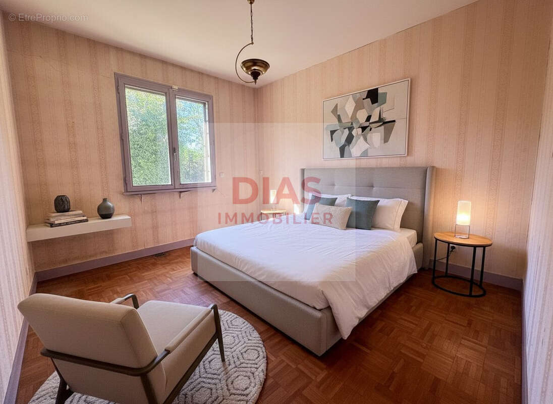 Maison à LE PLESSIS-TREVISE