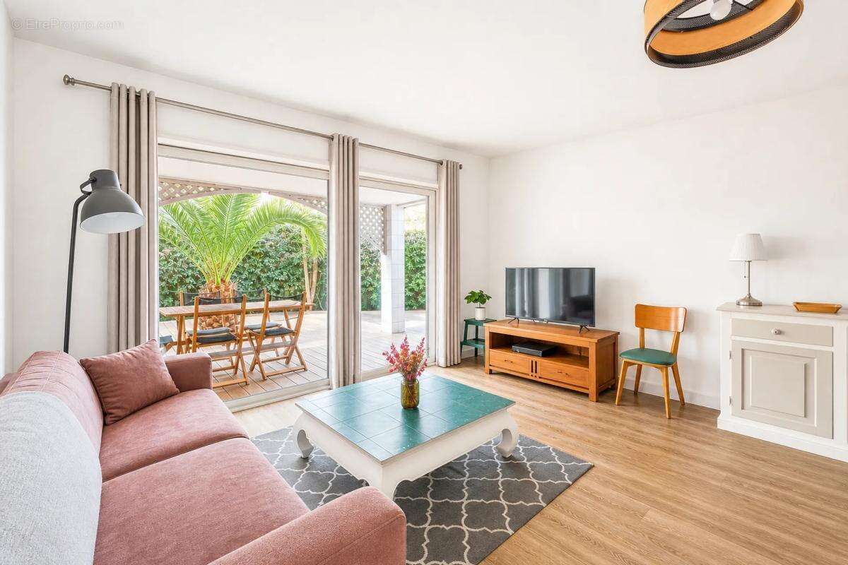 Maison de ville. - 3 chambres - Jardin - Parking x2 - photo 3