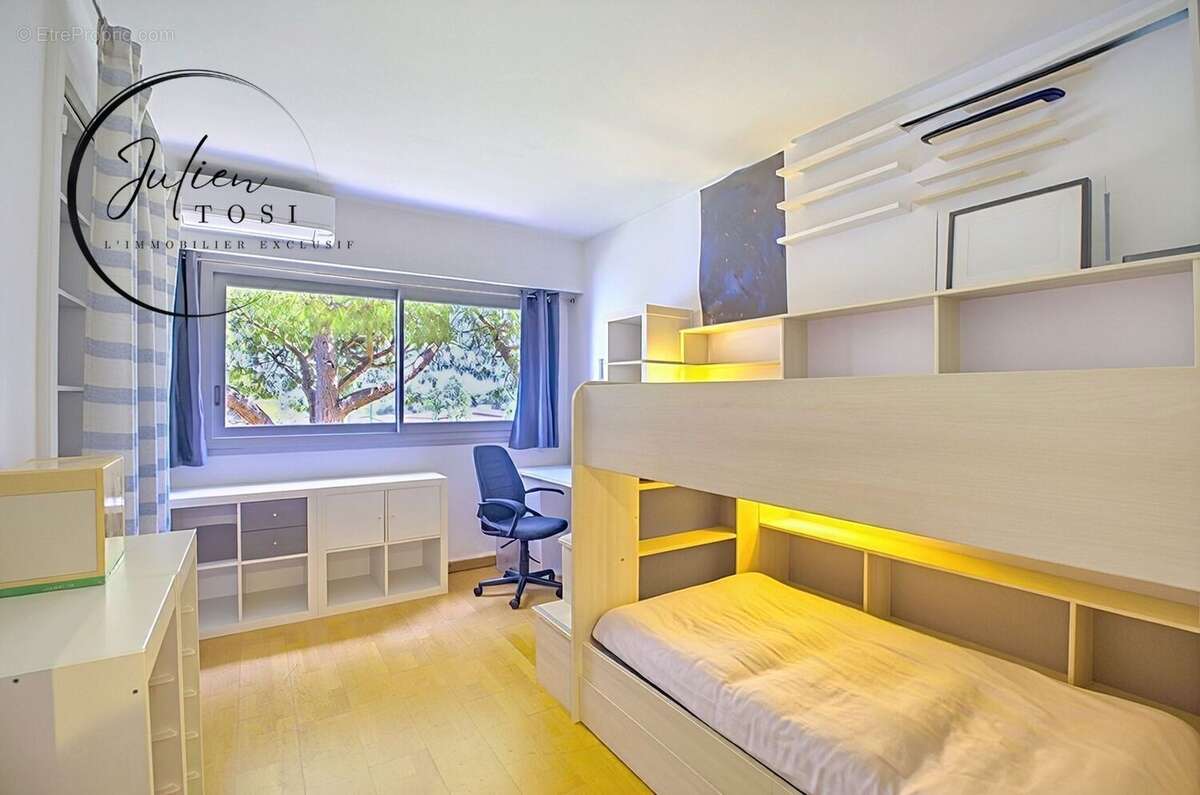 Appartement 78 m² à Mandelieu-La-Napoule  - photo 16