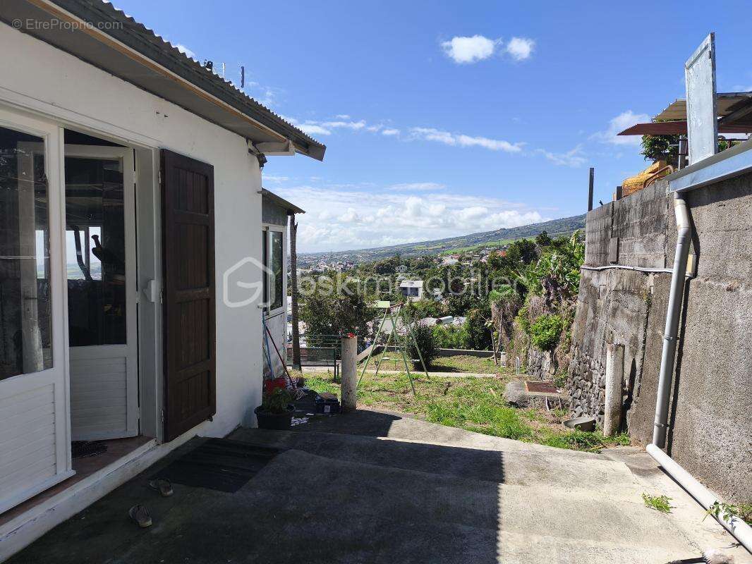 Maison à SAINT-DENIS