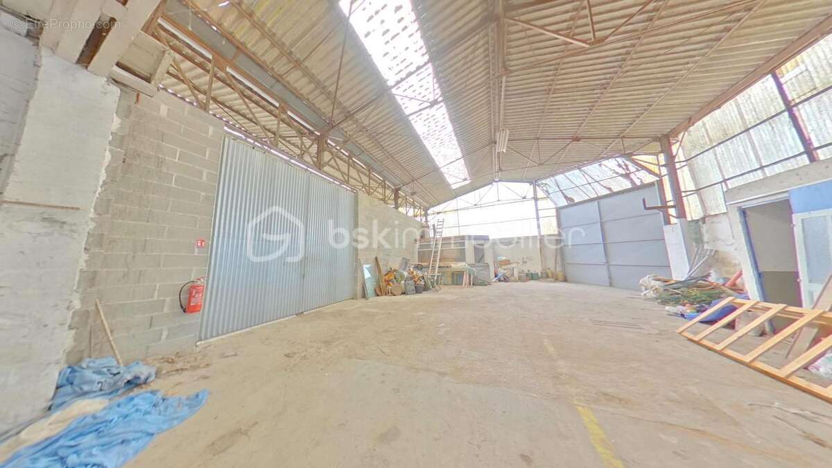 Parking à BRAY-SUR-SEINE