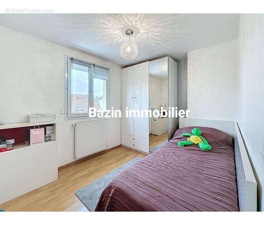 Maison à VIRY-CHATILLON