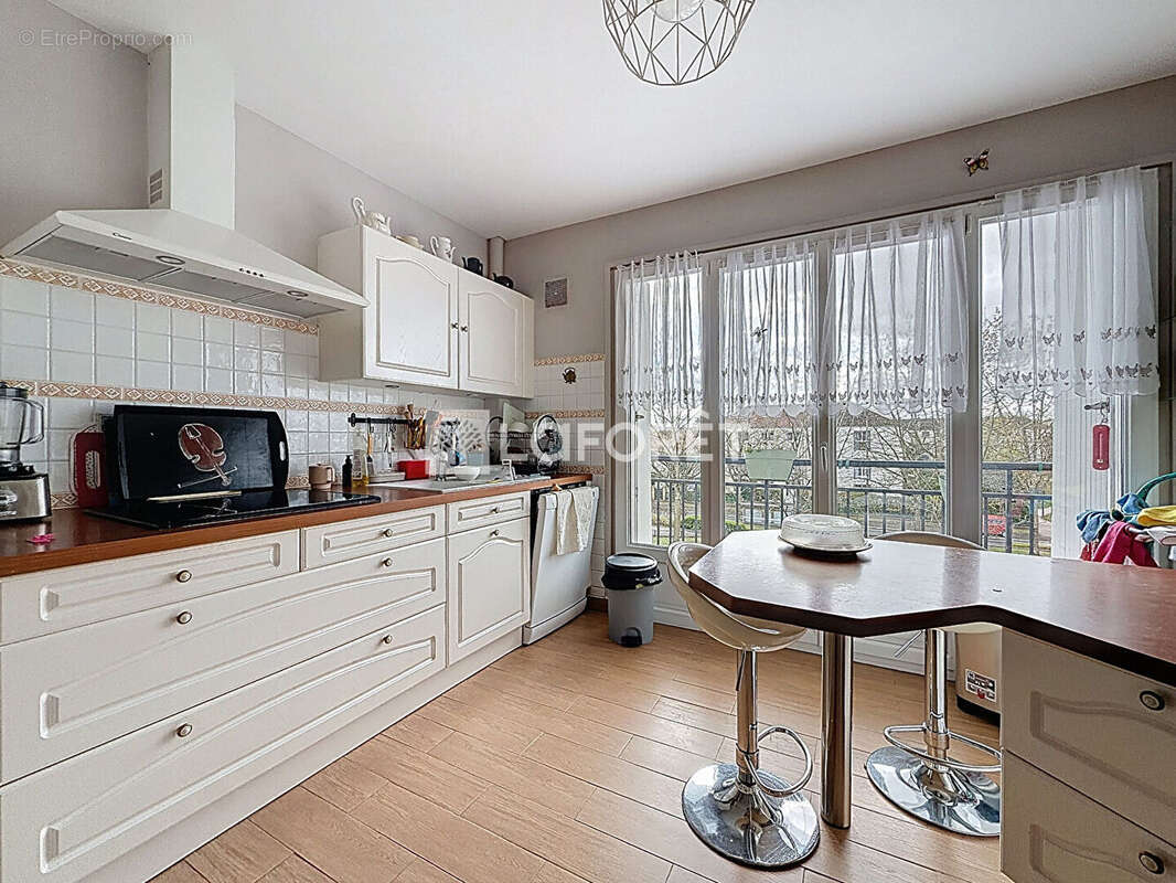 Appartement à MAUREPAS