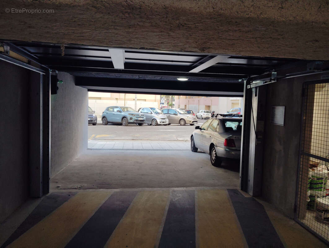 Parking à NICE