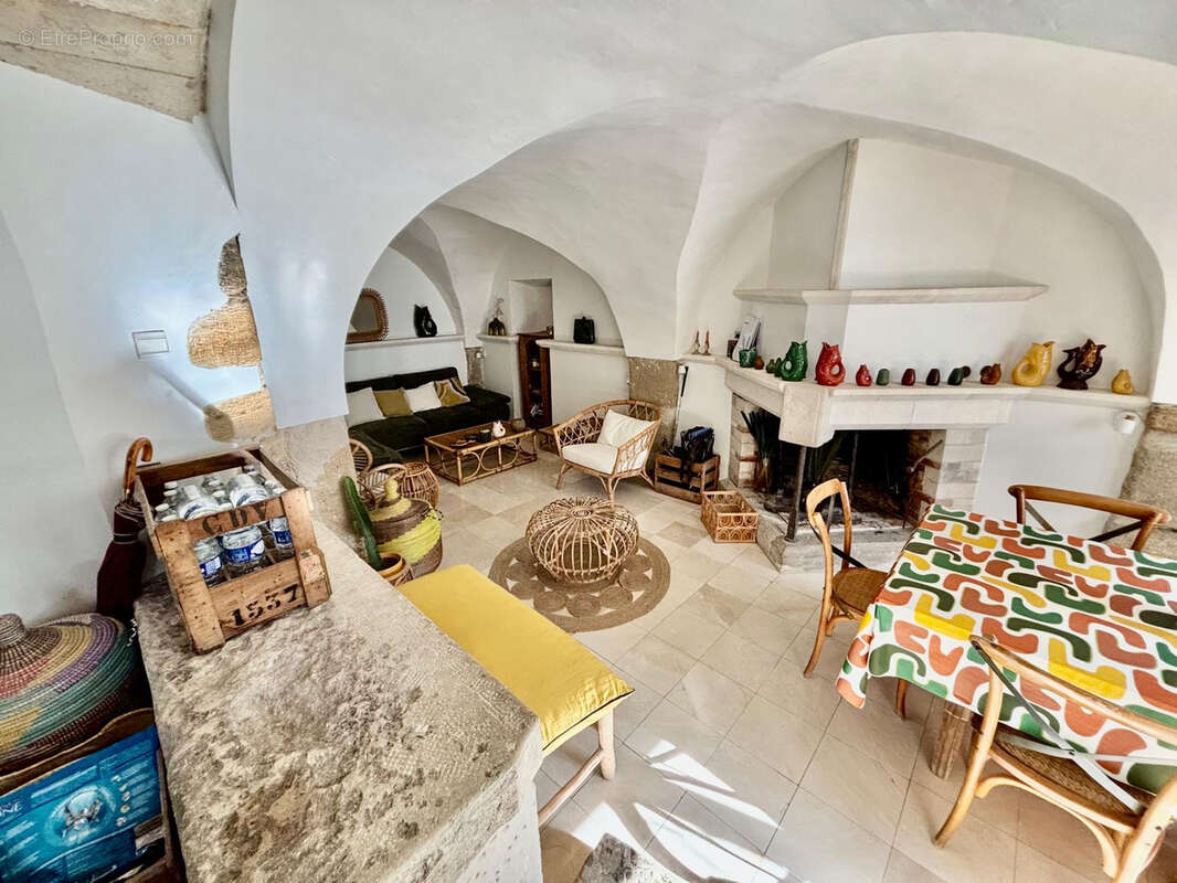 Maison à GRILLON
