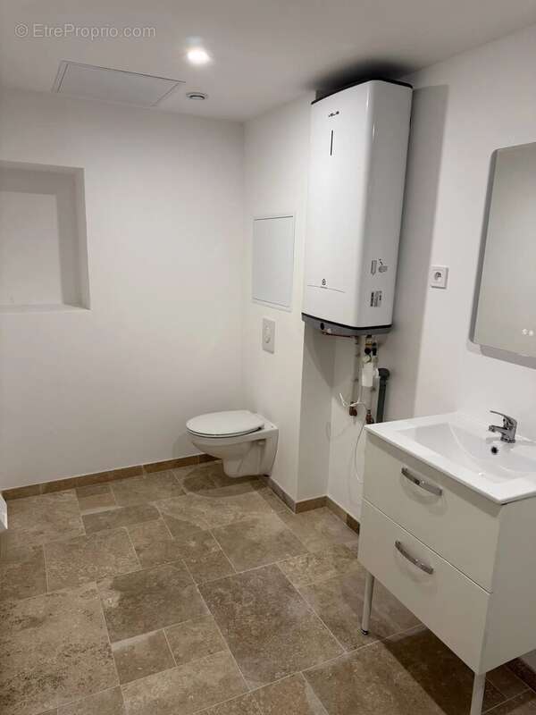 Appartement à LA PERRIERE