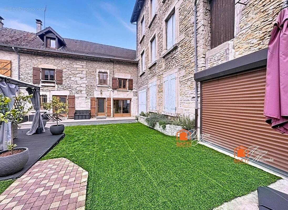 Photo 1 - Maison à MONTALIEU-VERCIEU