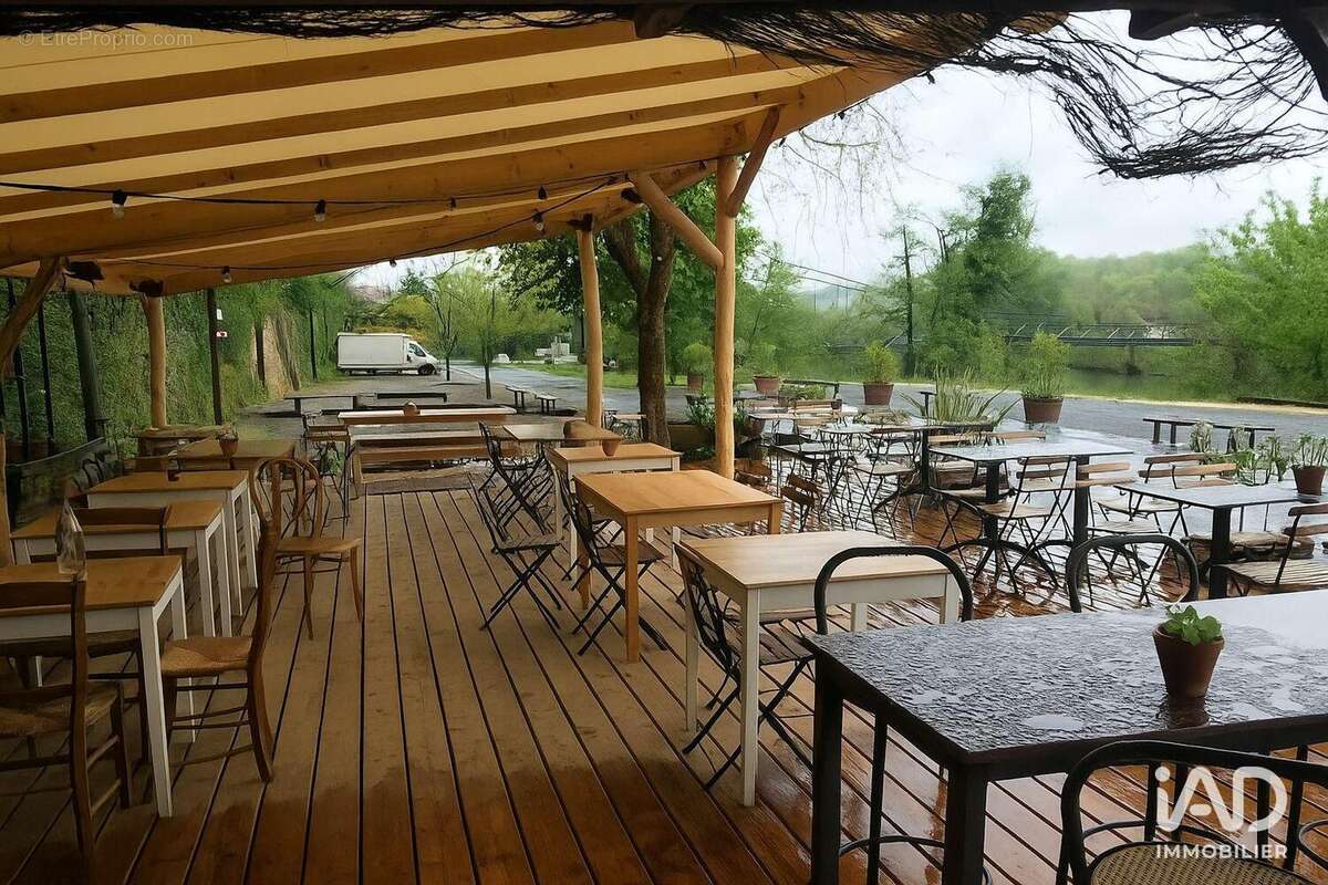 Photo 3 - Commerce à ALBAS