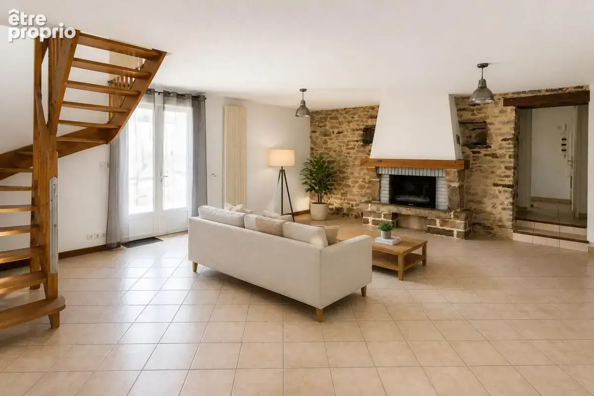 Maison de 6 pièces de 144 m² à Treillières - photo 1