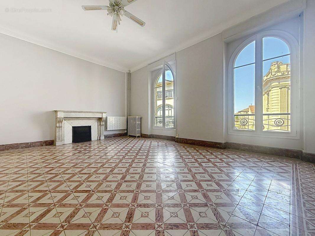 Exclusivite avignon intra muros appartement de charme t4 122 m² - photo 4